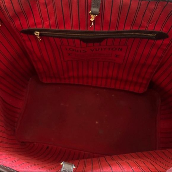 Louis Vuitton Neverfull GM - Picture 8 of 13